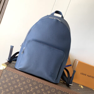 lv1221 Louis Vuitton M26022 Backpack with Dynamic Code