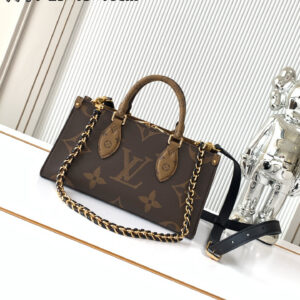 lv1227 Louis Vuitton Beauty Item Large with Dynamic Code