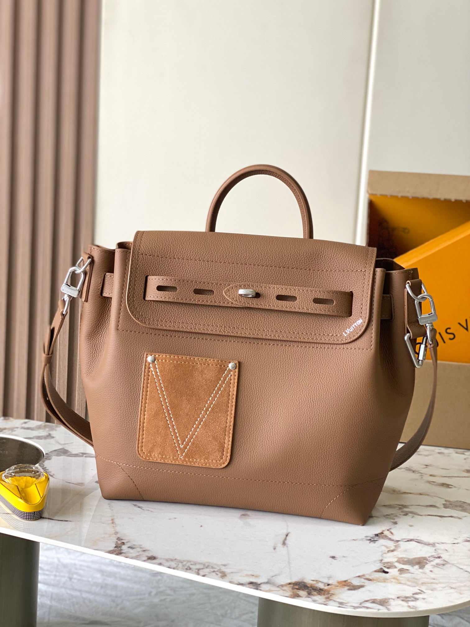 lv1239 Louis Vuitton M26758 Ste Top Handle Bag with Dynamic Code