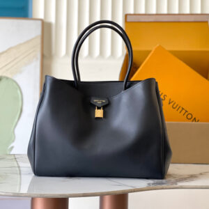 lv1250 Louis Vuitton M26338 Bag with Dynamic Code