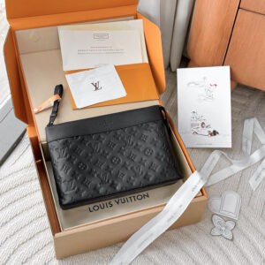 lv1279 Louis Vuitton M82545 Clutch with Dynamic Code