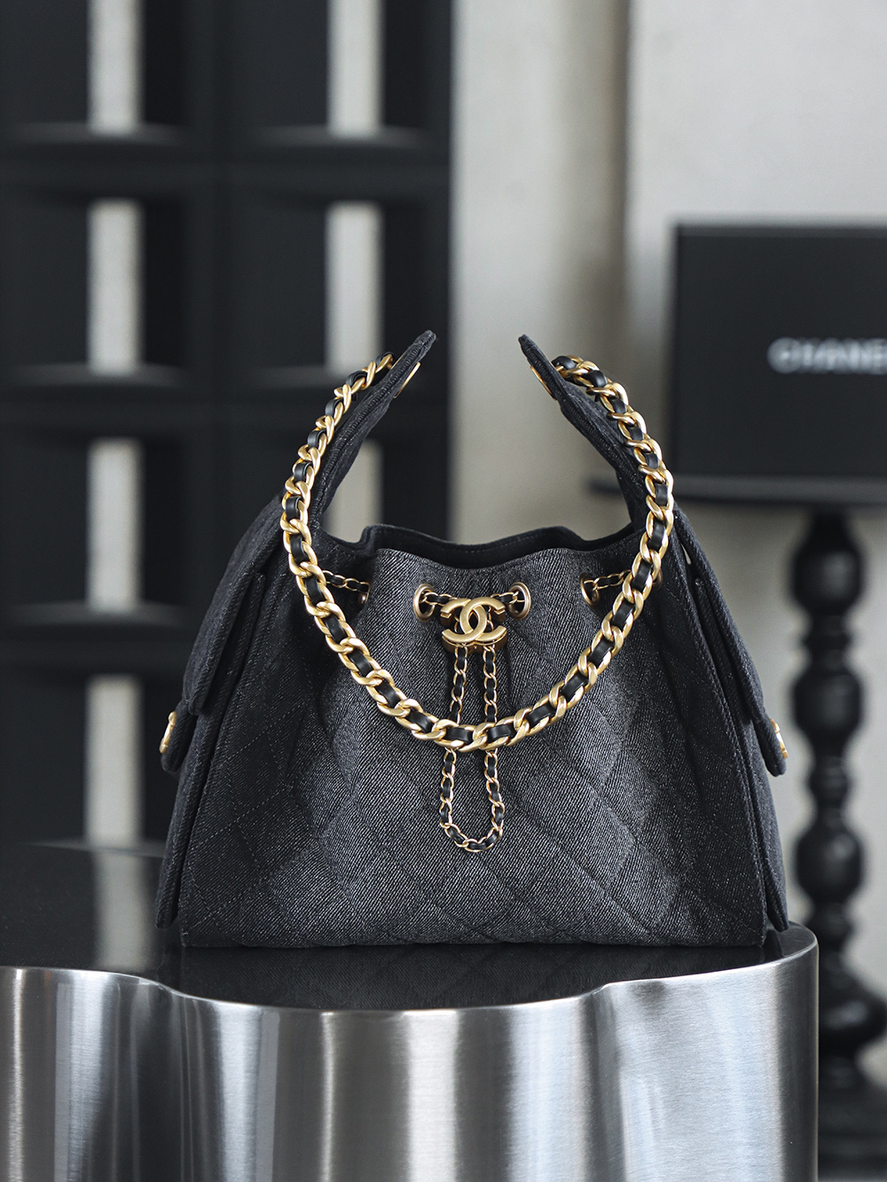 bag0254 Chanel 25 Bag Gold Hardware