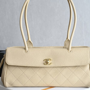 bag0347 Chanel Bag Small Apricot Gold Hardware