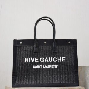 ysl0290 YSL RIVE GAUCHE Card Holder