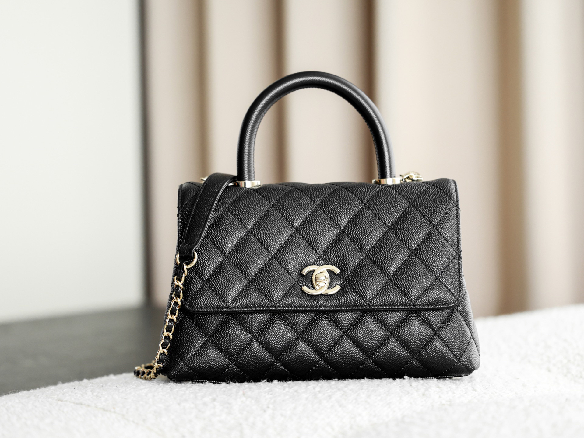 bag0426 Chanel Top Handle Small Black Gold Hardware