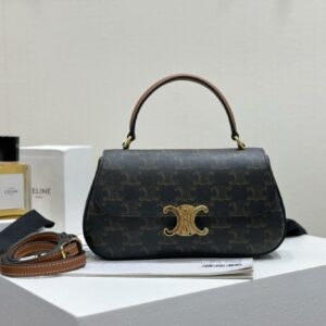 cel0001 Celine Triomphe Flap Bag