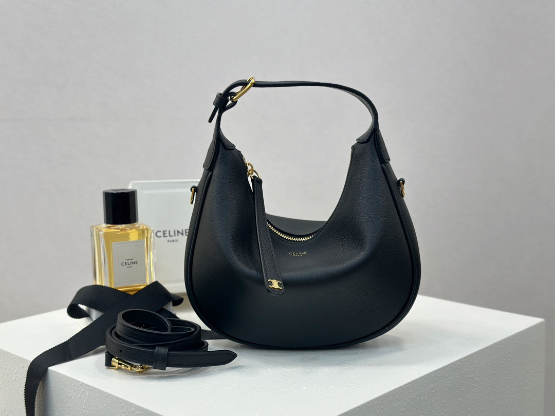 cel0020 Celine Lul Gold Gold Hardware Top Handle Bag