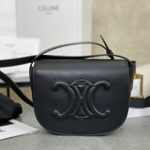 cel0130 Celine Triomphe Folco