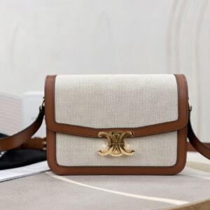 cel0206 Celine Triomphe Flap Bag