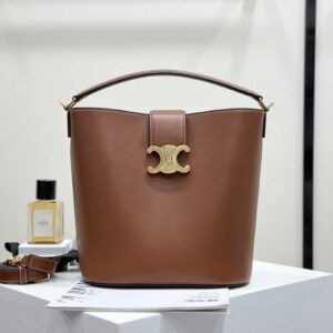cel0231 Celine Triomphe Louise Brown Flap Bag