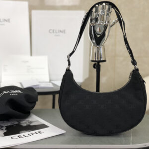 cel0242 Celine Triomphe Ava Black Hobo Bag