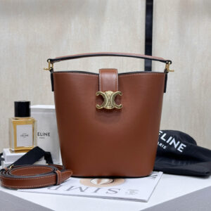 cel0254 Celine Triomphe Louise Brown Flap Bag