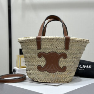 cel0279 Celine Triomphe Flap Bag