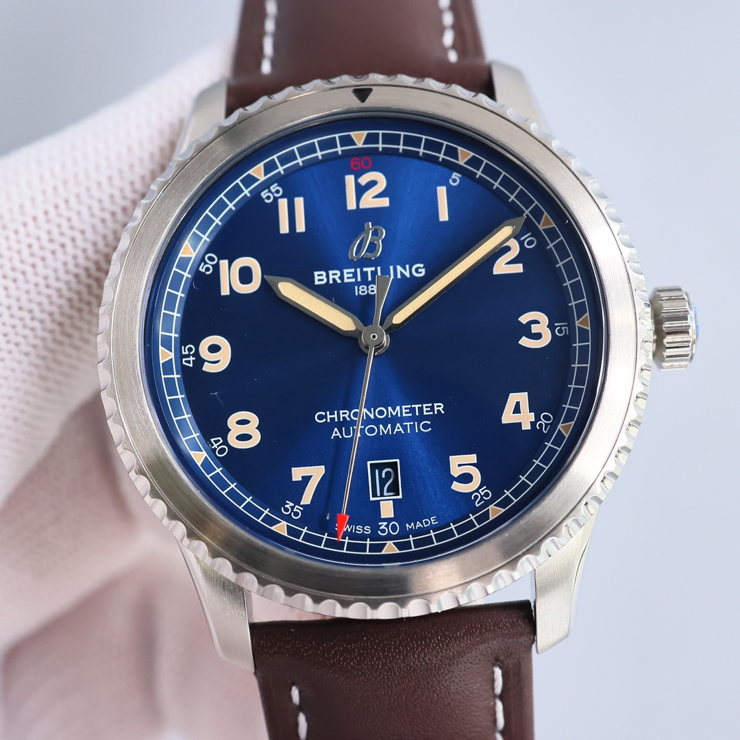 Breitling Pilot 41mm White / Silver - watch0011