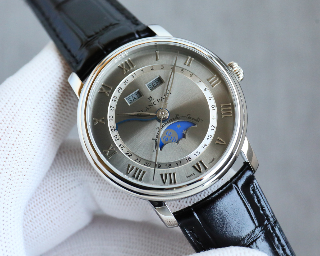 Blancpain Watch 40mm White / Gold - watch0119