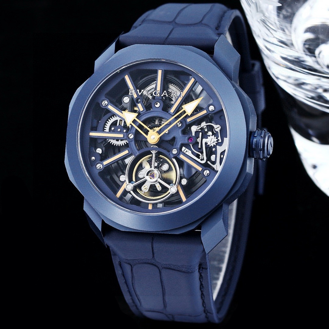 Classic Watch 44mm - watch0131