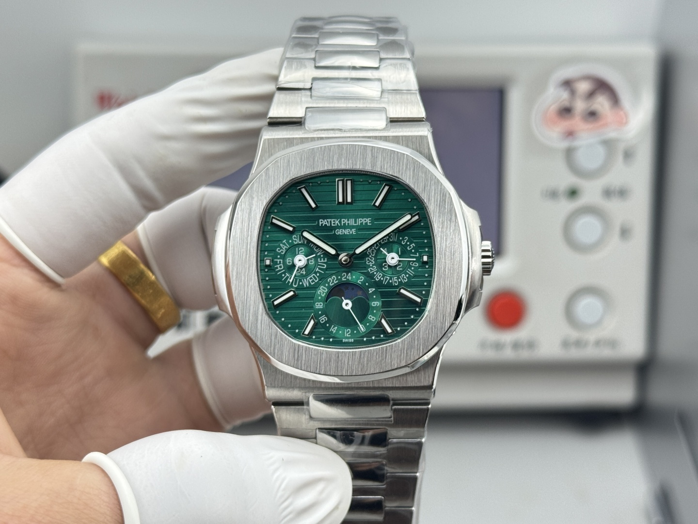 Patek Philippe Nautilus 40mm - watch0178