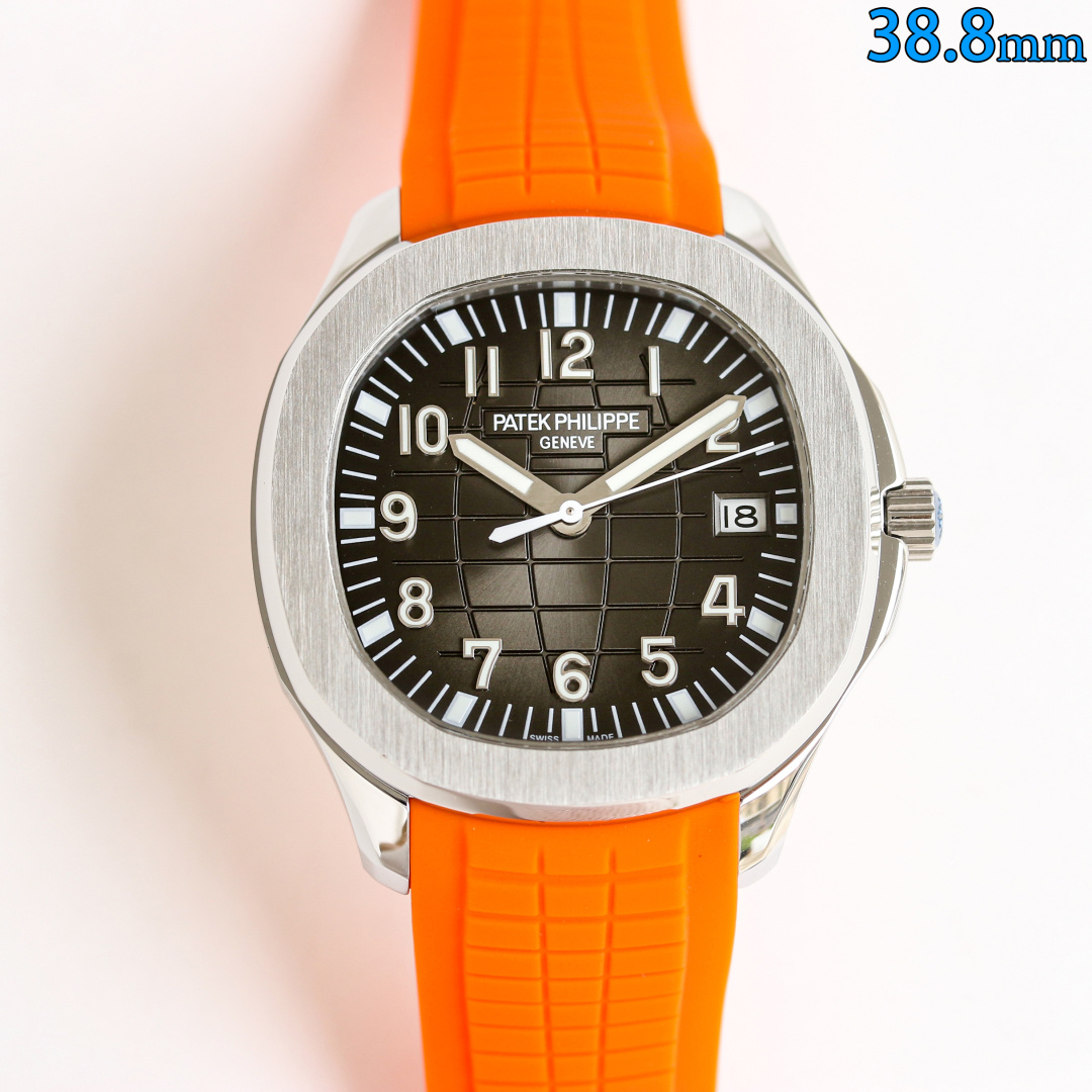 Patek Philippe Aquanaut 38.8mm White / Rose Gold - watch0227
