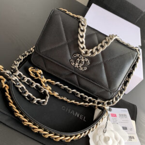 bag0505 Chanel 19 Bag
