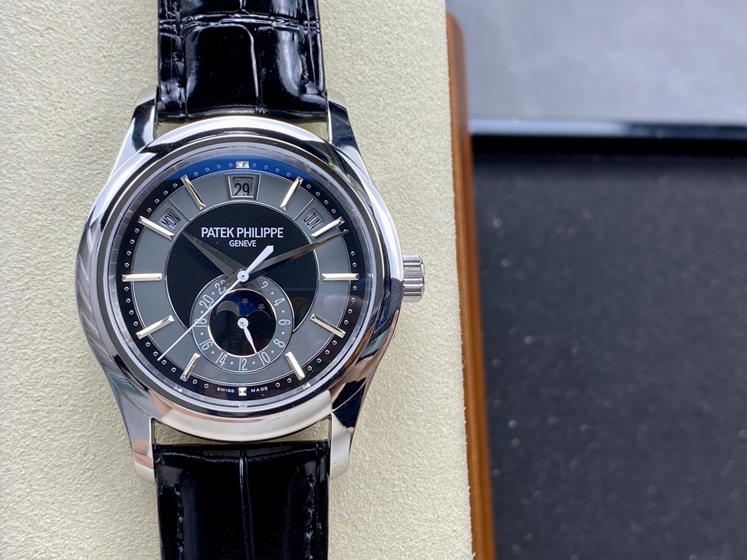 Patek Philippe Nautilus White / Gold - watch0336