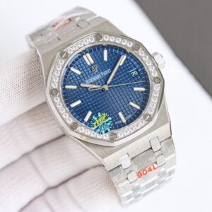 Audemars Piguet Royal Oak White / Gold - watch0522