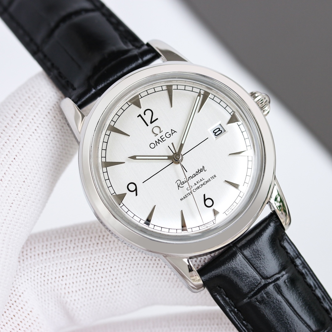 Classic Watch 40mm White / Gold - watch0592