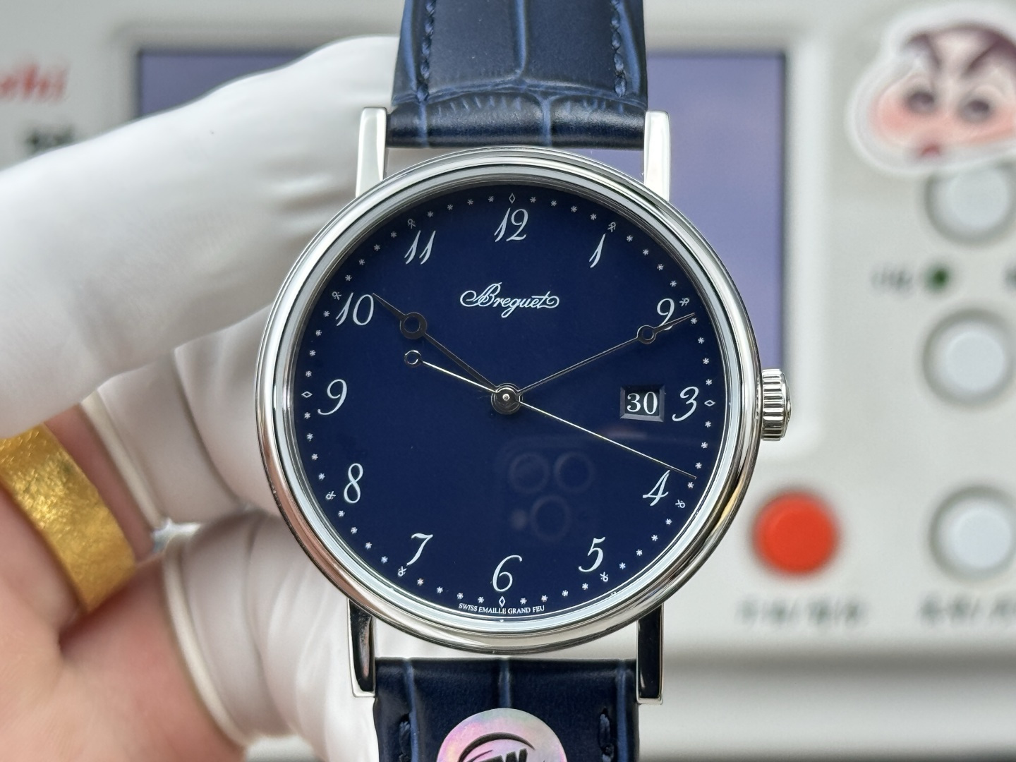 Classic Watch 38mm White / Rose Gold - watch0601