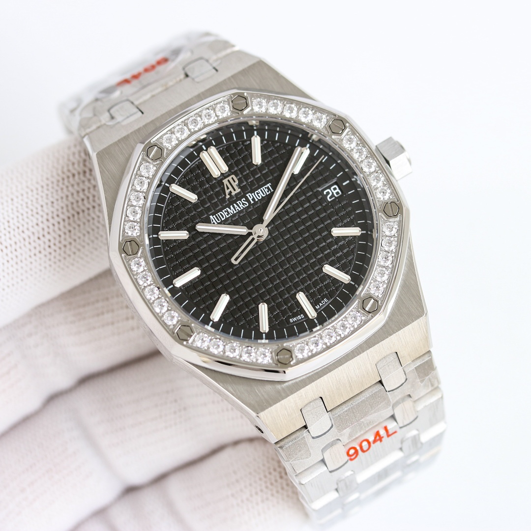 Audemars Piguet Royal Oak White / Gold - watch0619