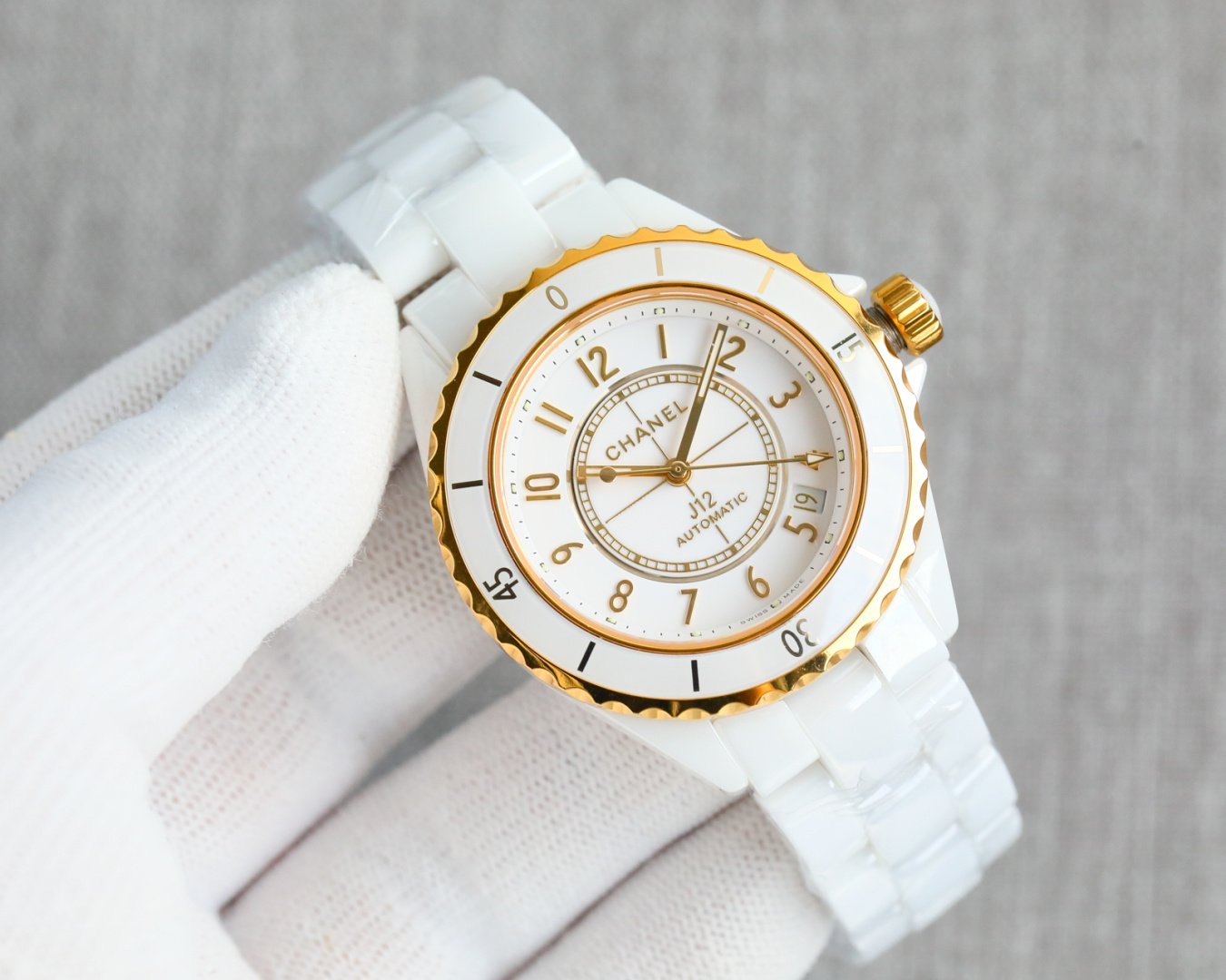 Chanel Watch Black / White - watch0638