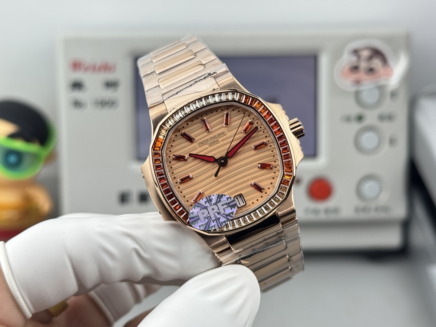 Patek Philippe Nautilus 35.2mm Rose Gold - watch0789
