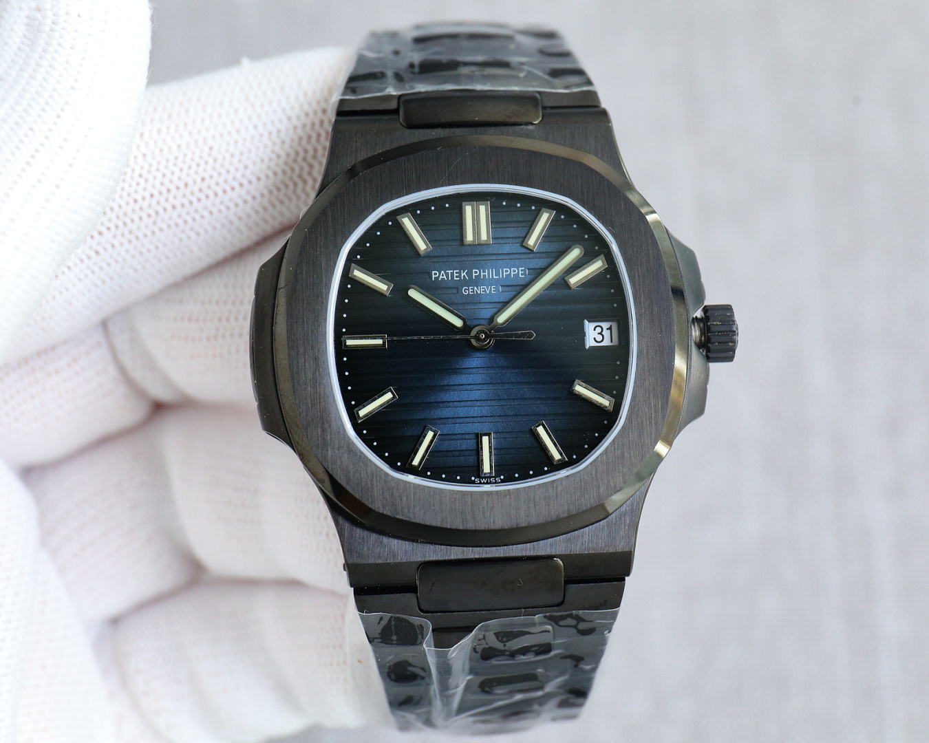 Patek Philippe Nautilus White / Blue - watch0970