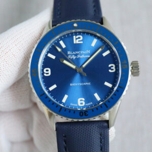Blancpain Watch 43.6mm White / Gray - watch0971