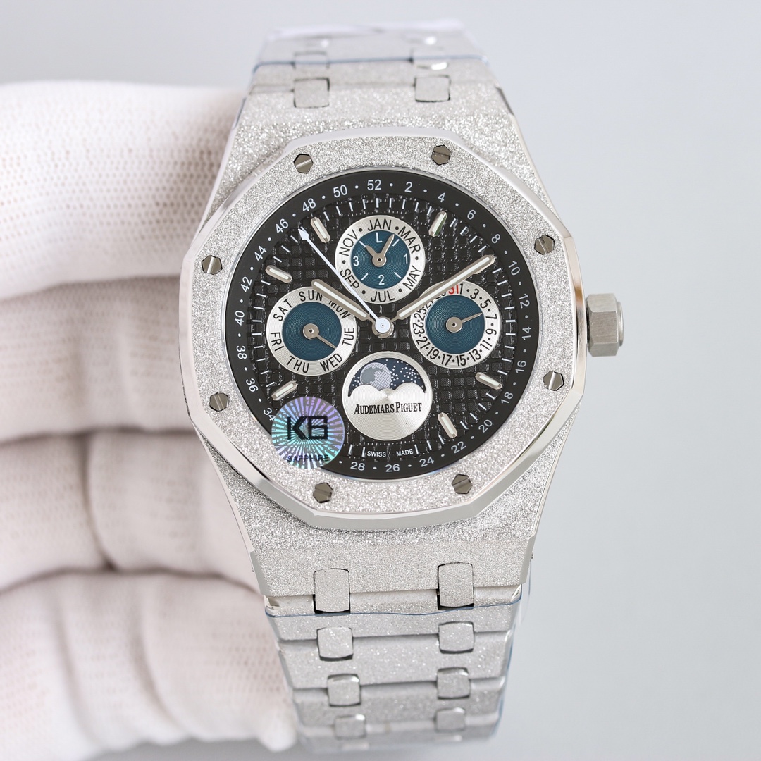 Audemars Piguet Royal Oak 41mm Rose Gold / Silver - watch0997