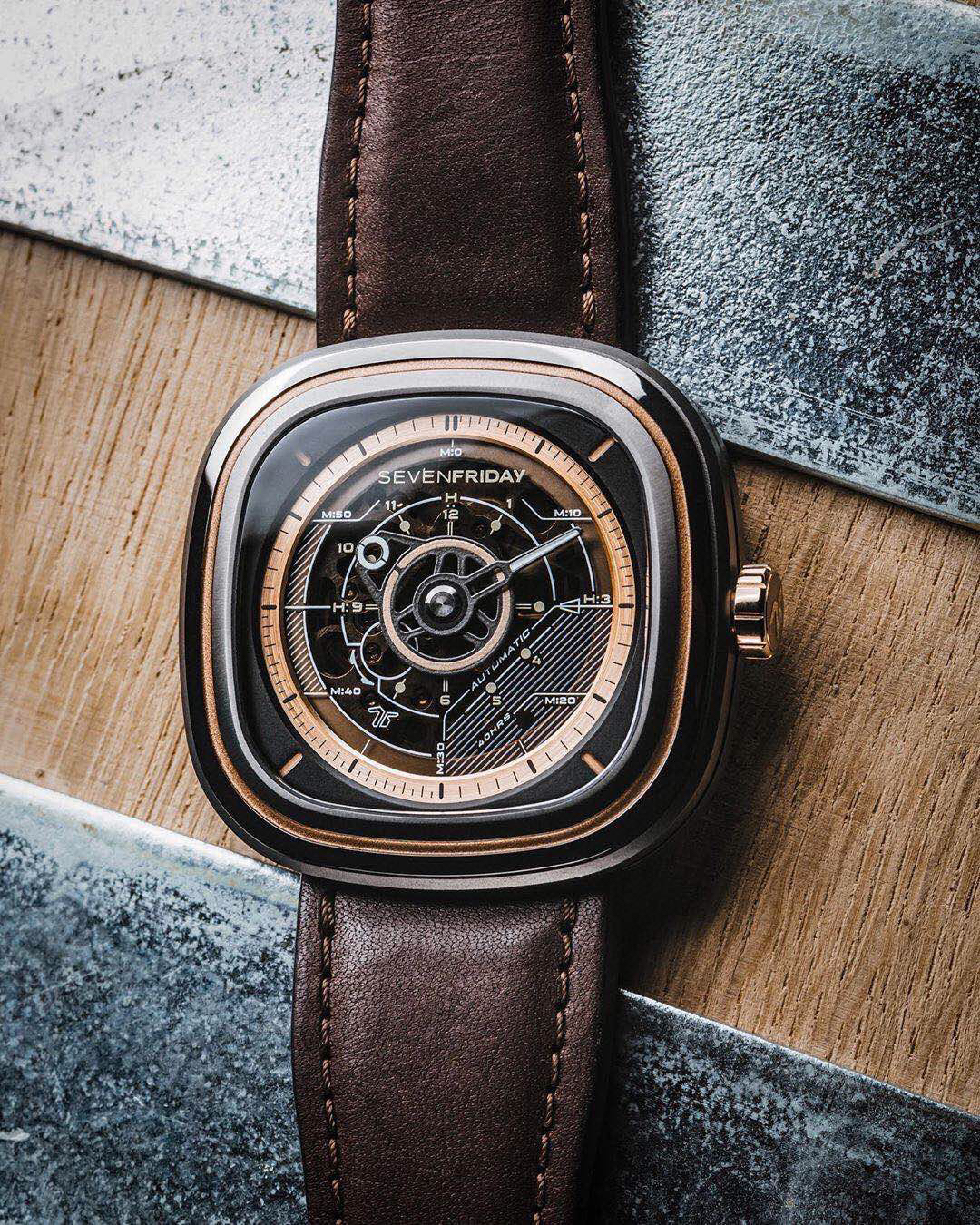 SevenFriday Watch 45mm Black / White - watch1038