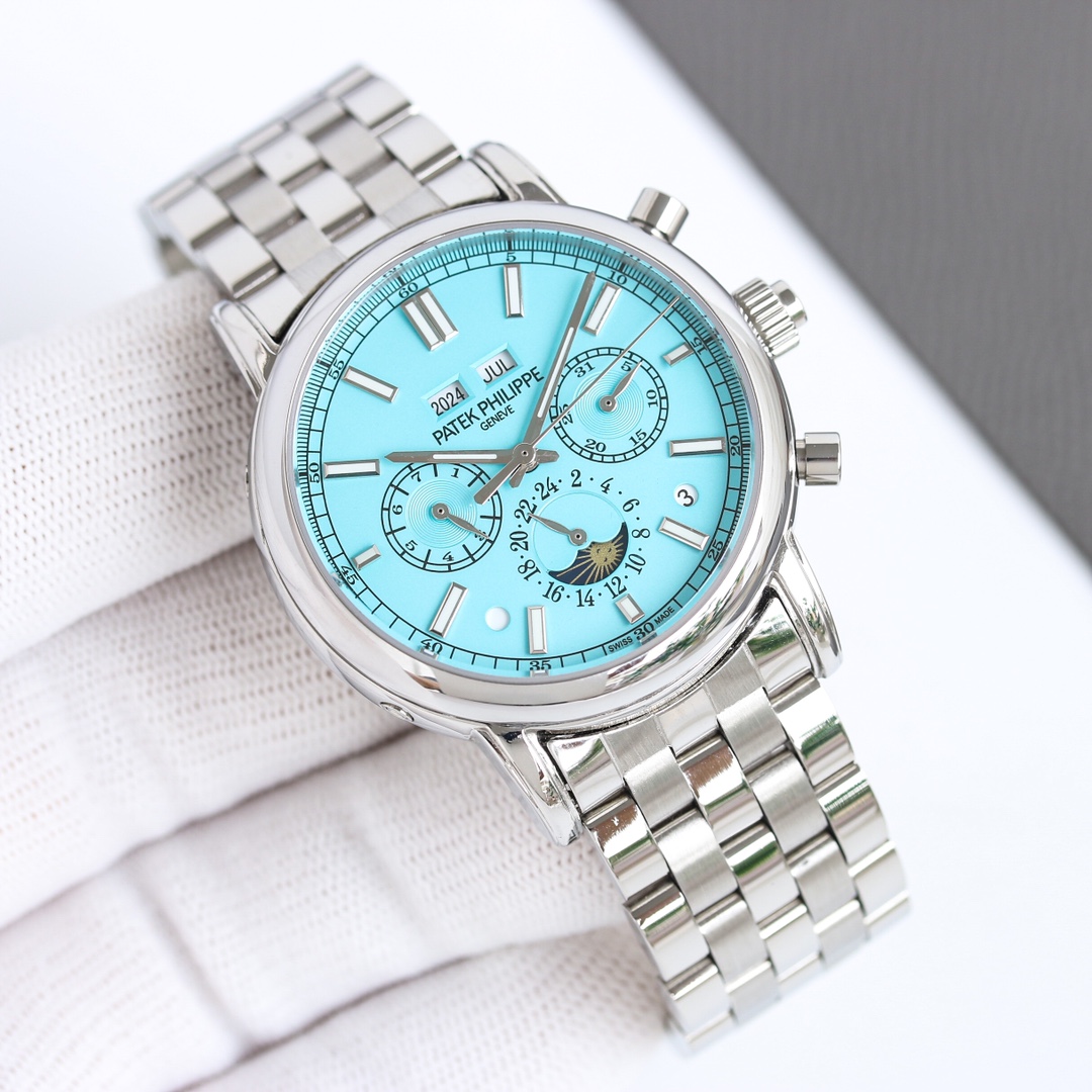 Classic Watch 41mm White / Gold - watch1110