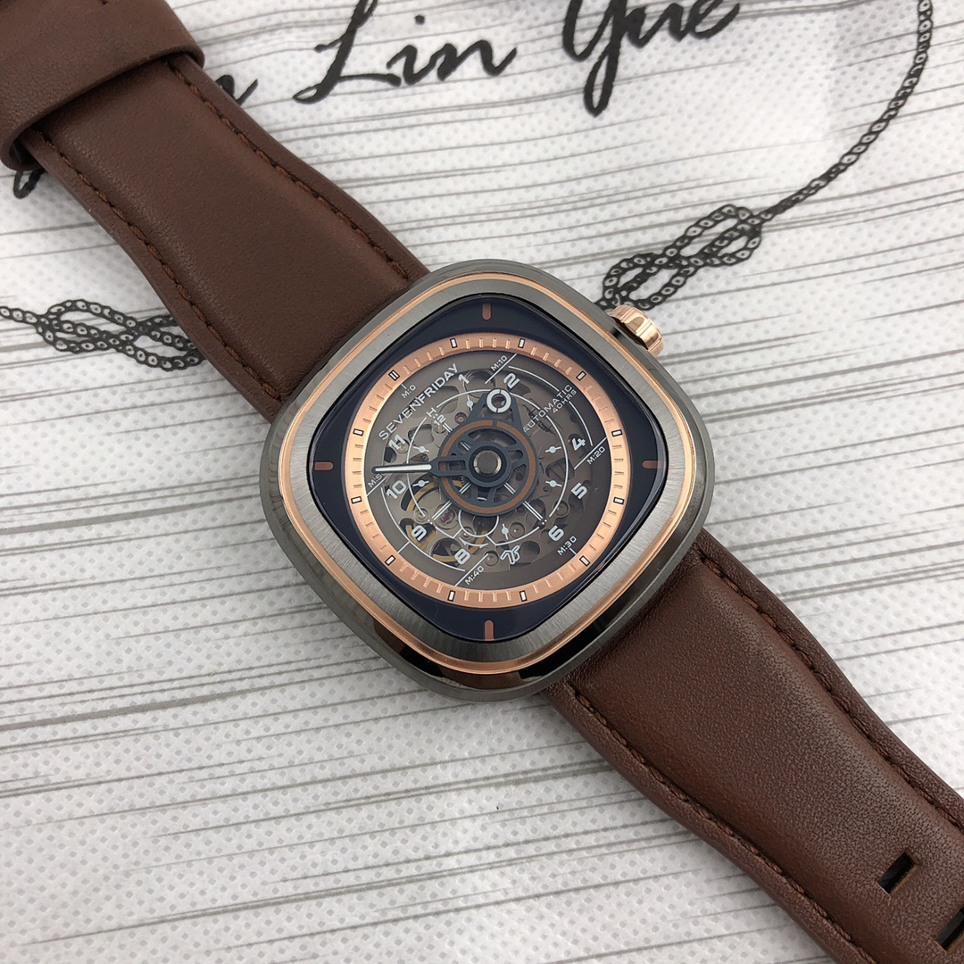 SevenFriday Watch 45mm White / Green - watch1164