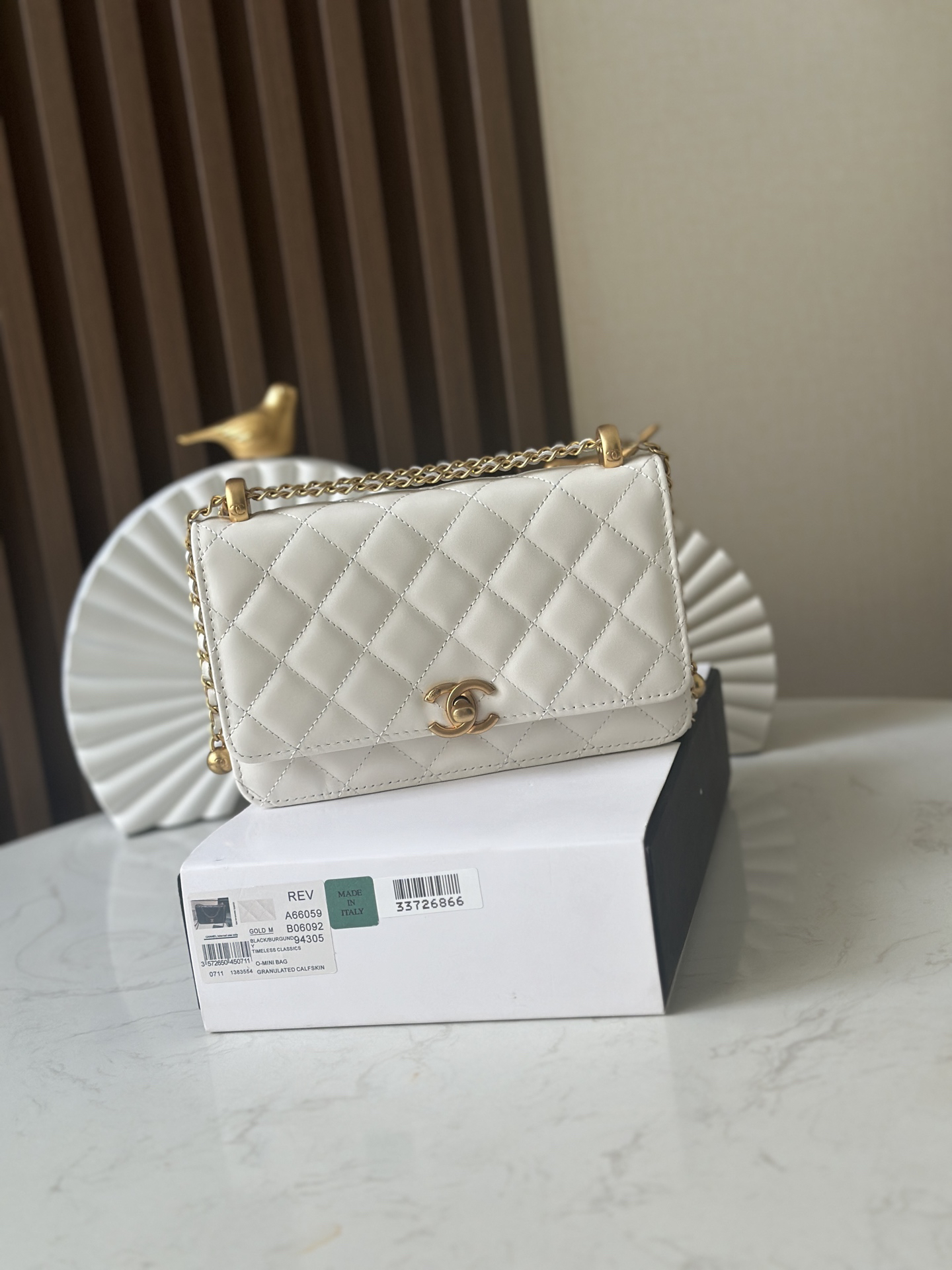 bag0598 Chanel Bag White Gold Hardware
