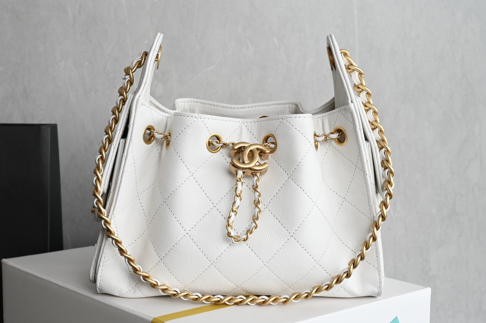 bag0606 Chanel 25 Bag Hobo Mini White Gold Hardware