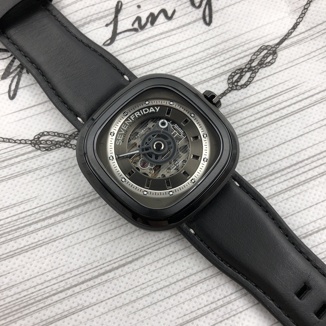 SevenFriday Watch 45mm Black / White - watch1467