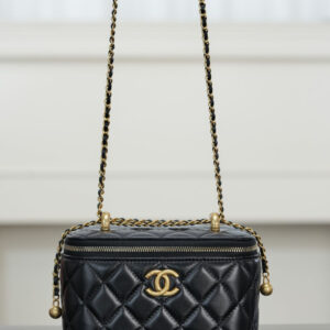 bag0611 Chanel Top Handle Black Gold Hardware