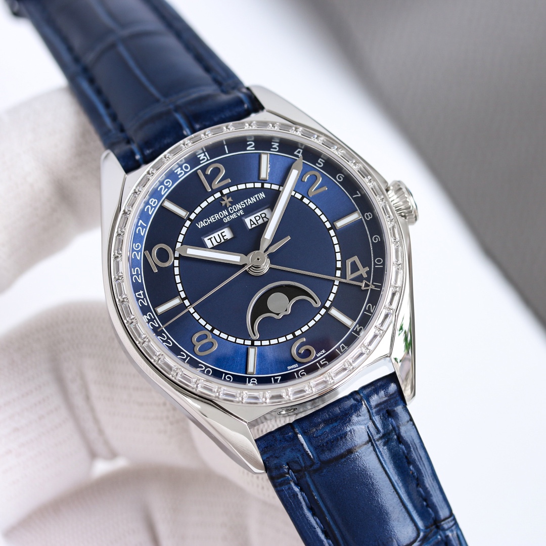 Classic Watch 40mm Blue / Silver - watch1532