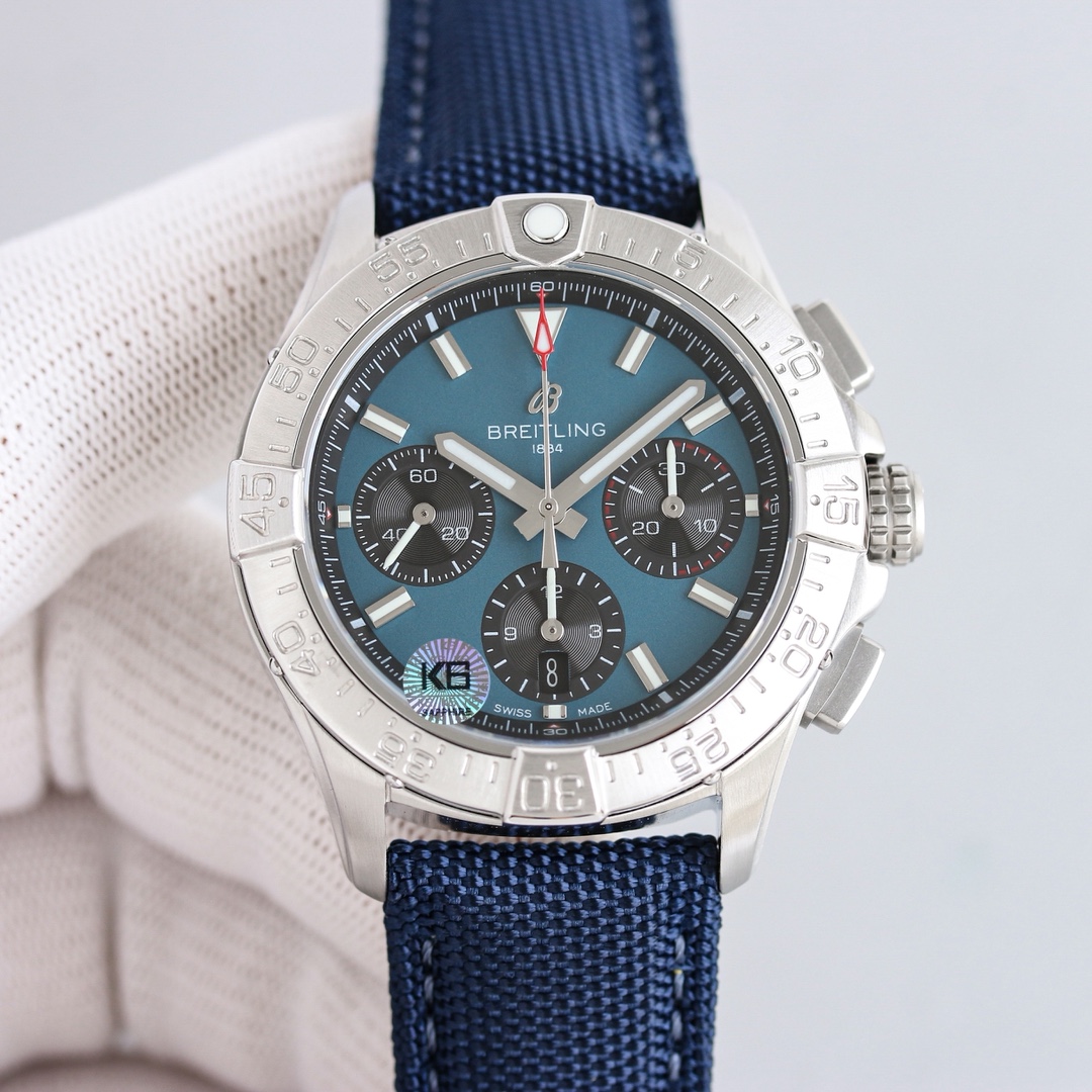 Breitling Watch 44mm White / Silver - watch1567