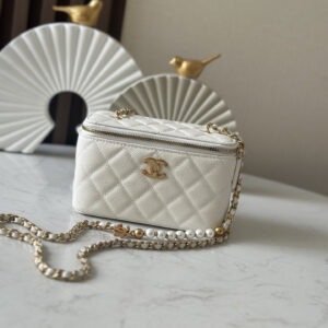 bag0617 Chanel Vanity Mini White