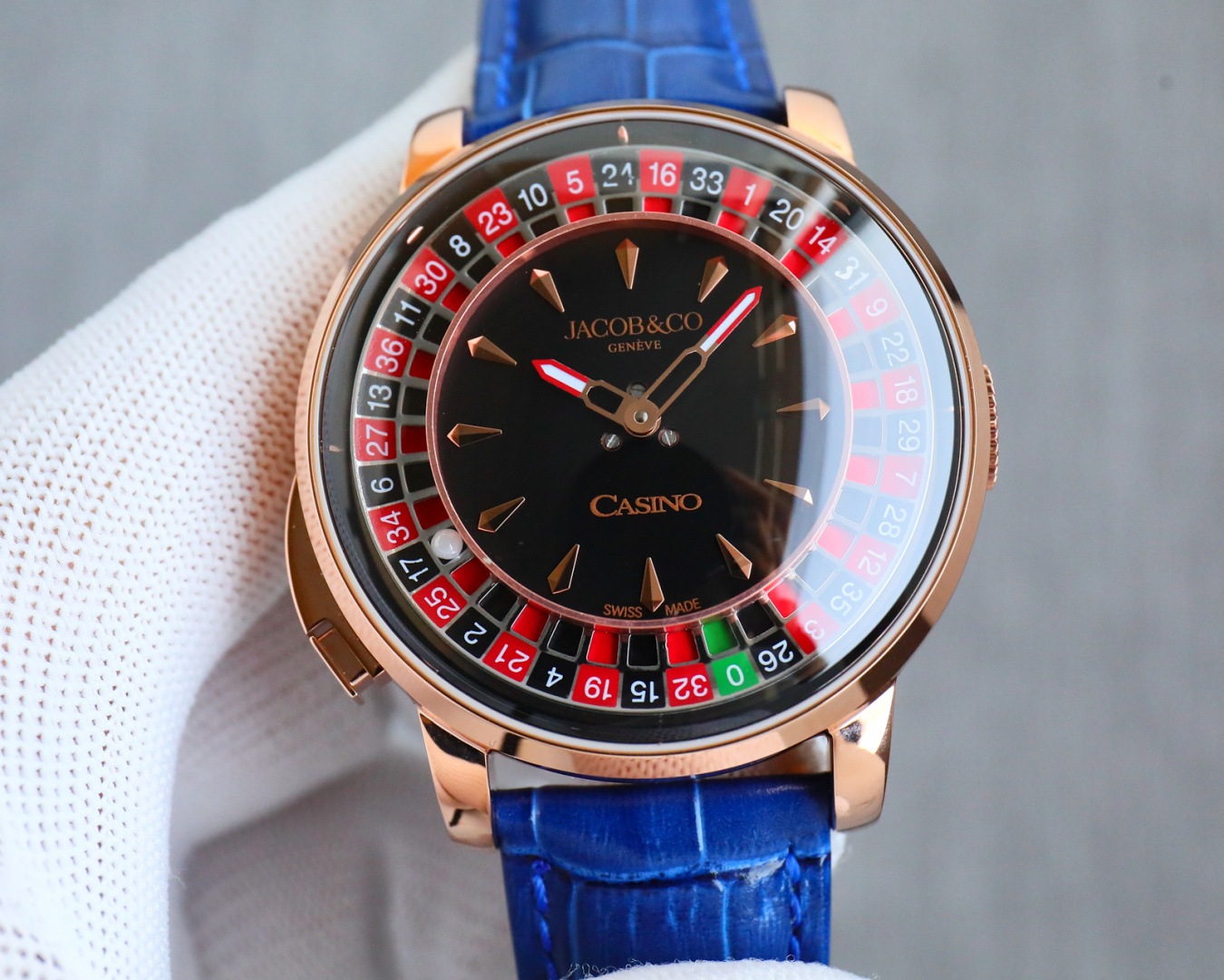 Classic Watch 44mm Black / White - watch1582