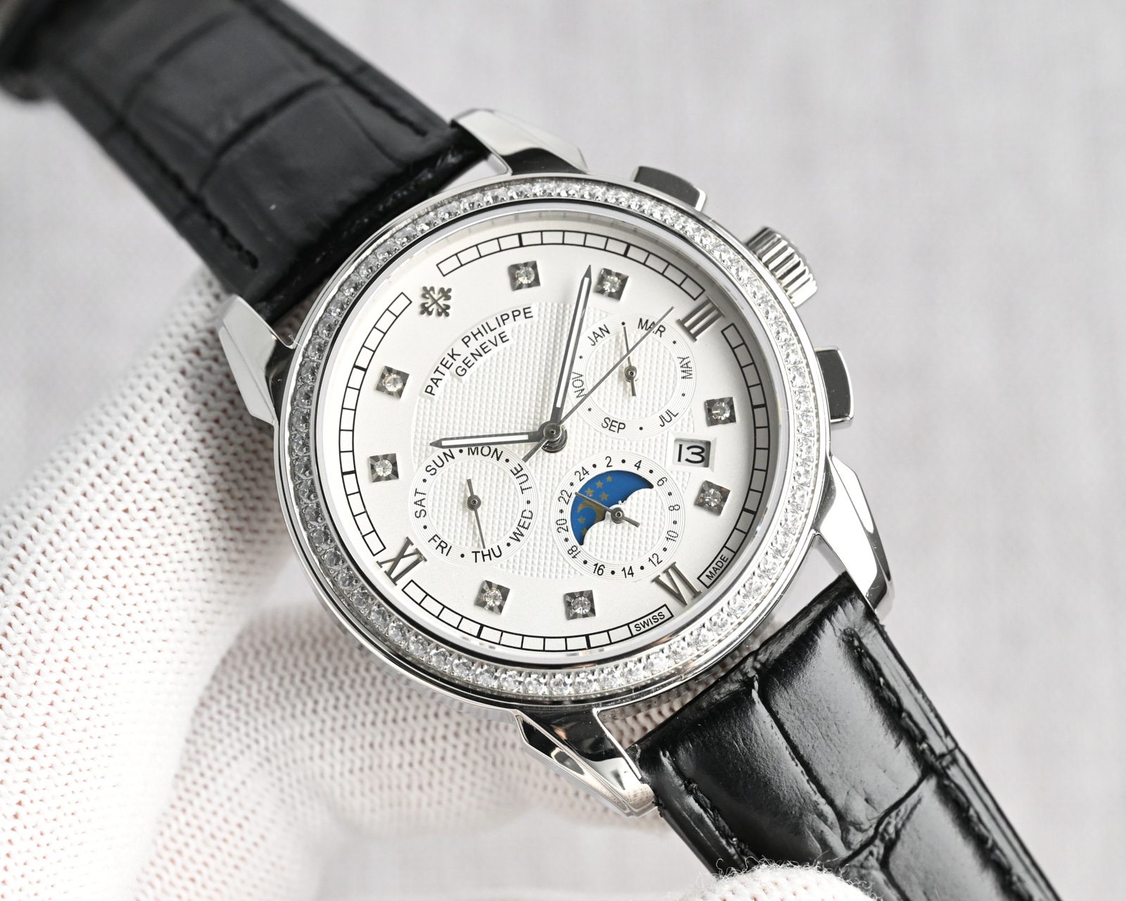 Patek Philippe Watch 42mm White / Gold - watch1780