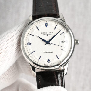 Classic Watch 39.5mm White / Silver - watch1783