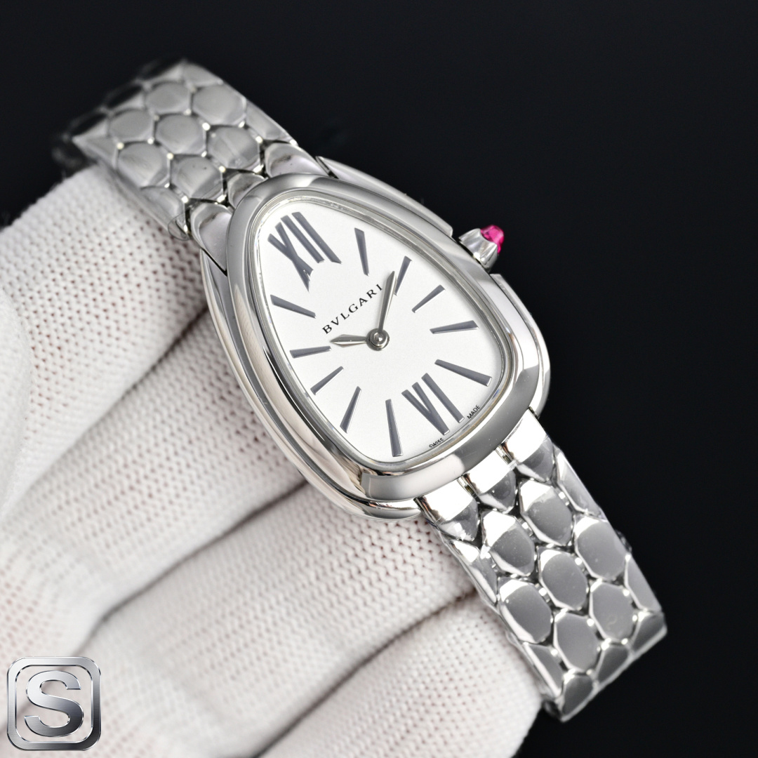 Classic Watch White / Gold - watch1933