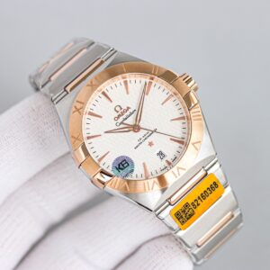 Omega Constellation 39mm Black / Gold - watch1934