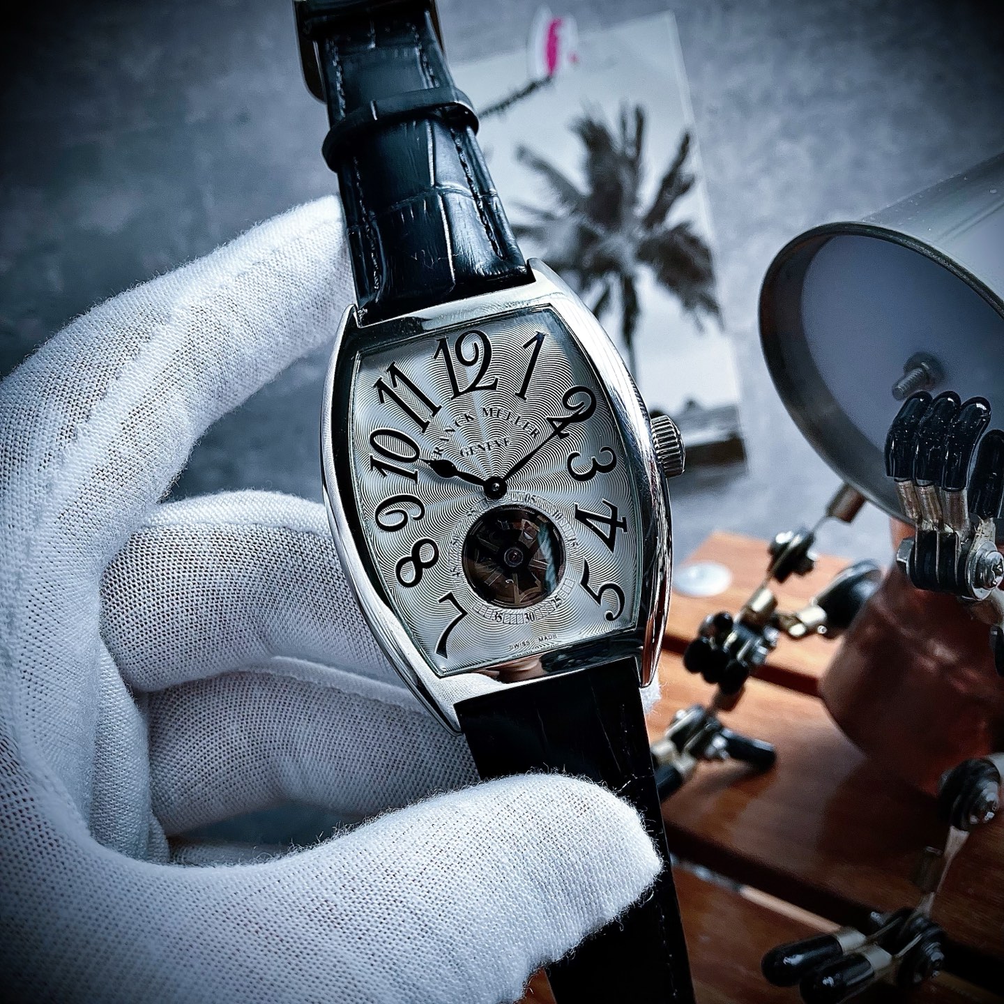 Classic Watch 43mm - watch1952