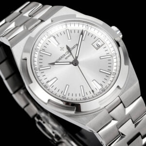 Vacheron Constantin Overseas 41mm White / Gold - watch1993